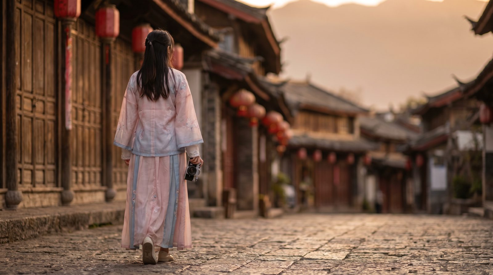 搜同网 丽江慢走旅行视频教程封面
